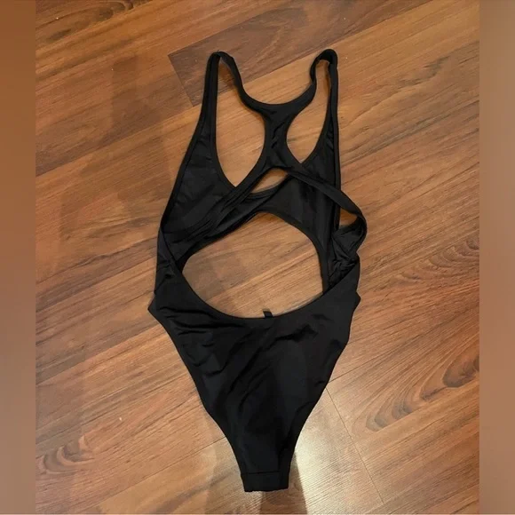 - NWT SKIMS (B13) Cut Out Monokini - Onyx Size 2X - Picture 4 of 5